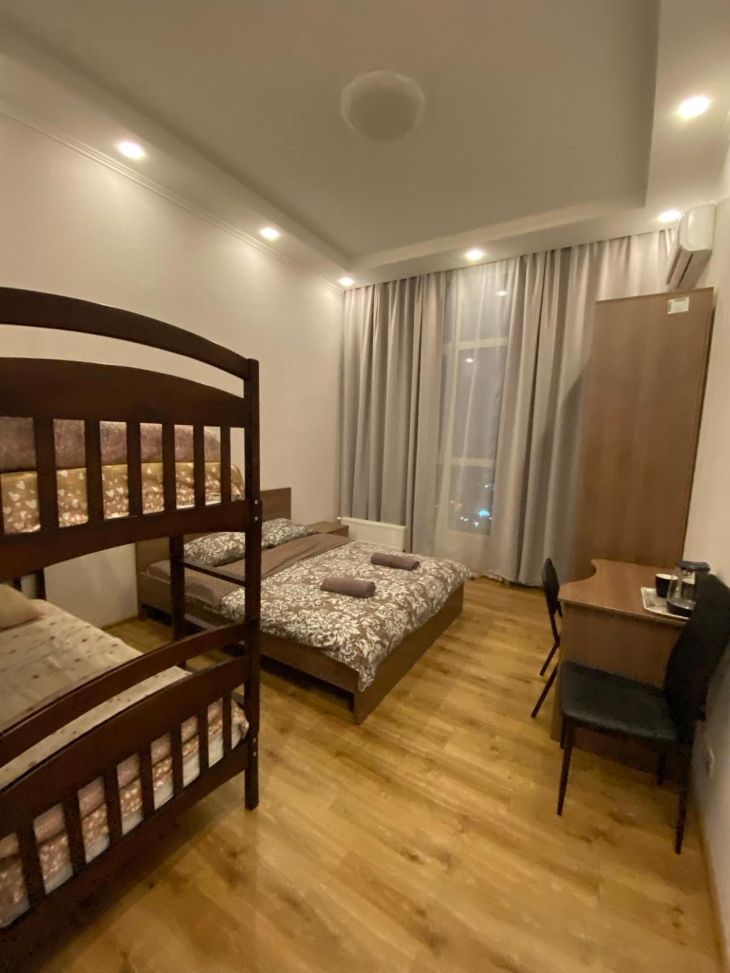 Sweet2Sleep Hotel เคียฟ ภายนอก รูปภาพ